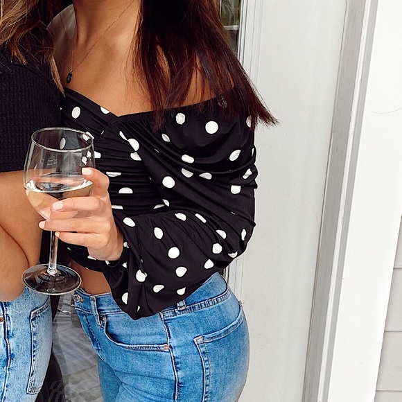 Crop top - Picture 2 of 2